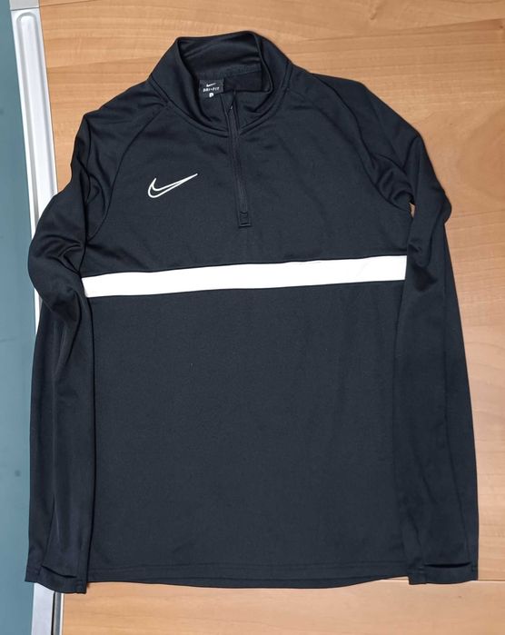 Nike-Много Запазена