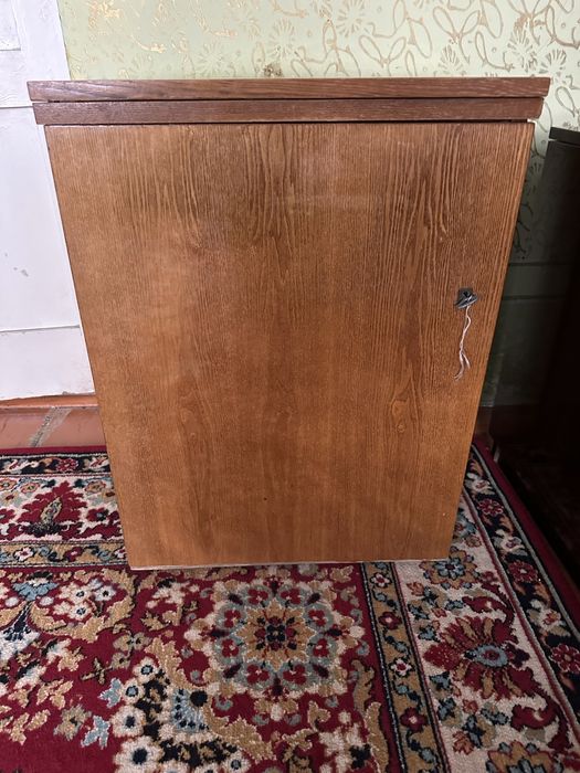 Продам швейную машину