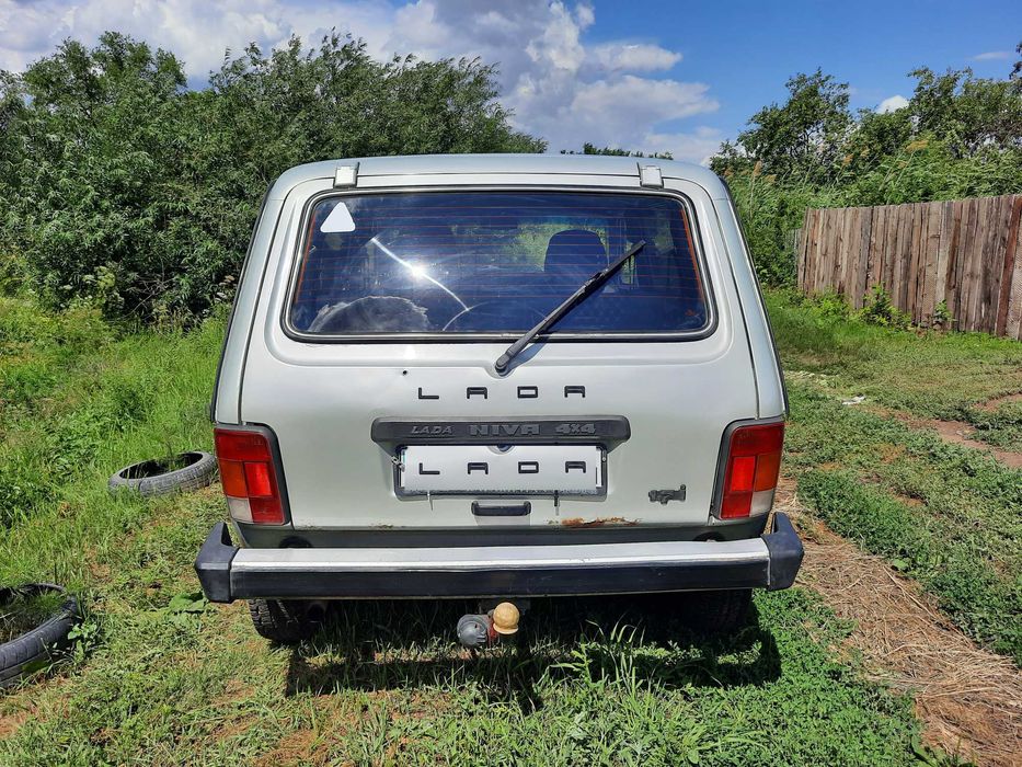 Продам автомобиль НИВА 2131
