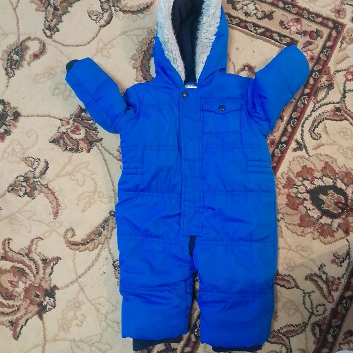 Продам детские вещи б у   по 1500