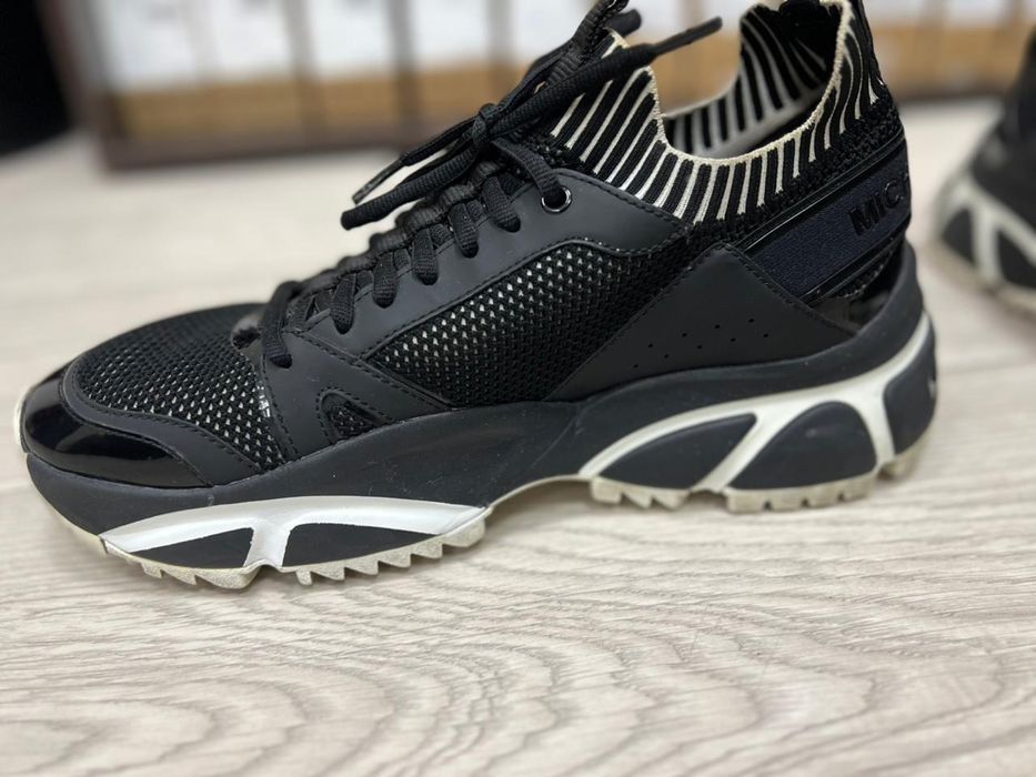 Кроссовки Оригинал Michael Kors