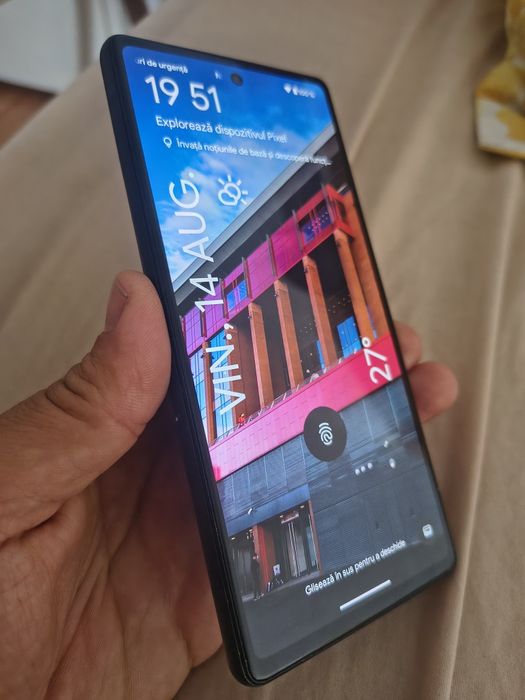 Google Pixel 6a black