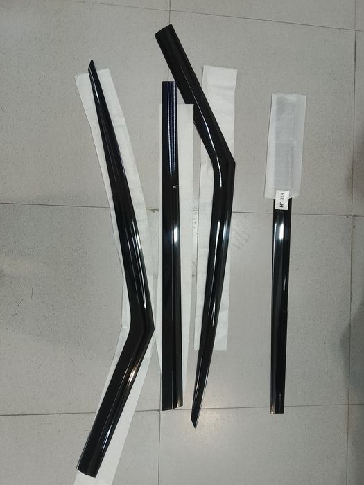 Ветровики (дефлекторы окон)