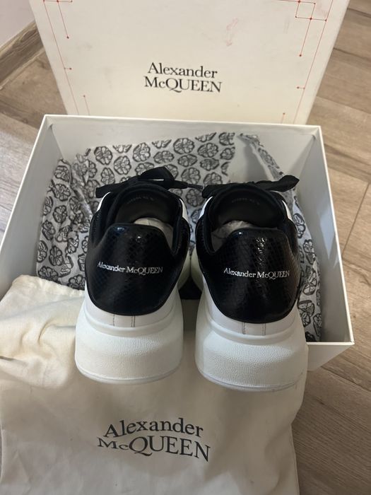 Alexander Mcqueen , marimea 42