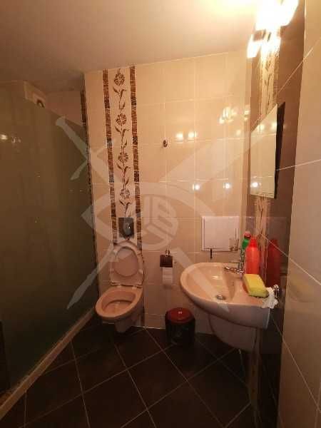 Дава се под наем Многостаен апартамент в Пловдив, Център - 160 кв.м за 750 € - Снимка #2