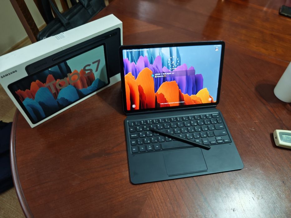Продаю планшет Samsung galaxy tab s 7