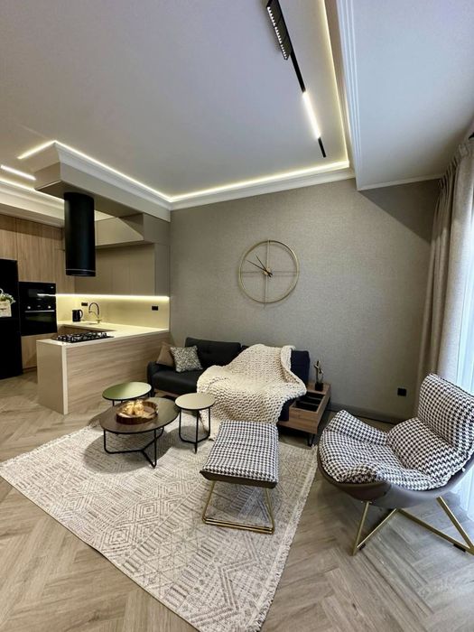 Продаю Квартира Новостррйка Ж.К Барокко 3/5/10 Новомосковская 85м2.