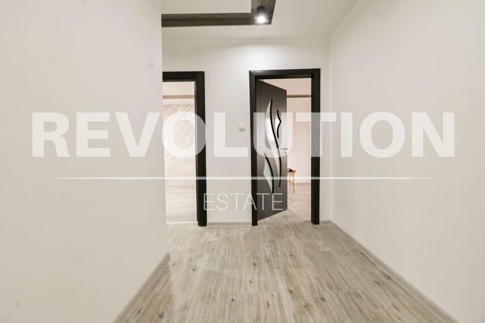 Продава се Тристаен апартамент в София, Обеля 2 - 65 кв.м за 1334 €/кв.м - Снимка #8