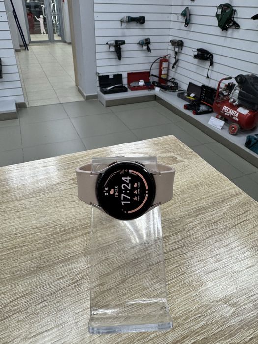 Samsung Galaxy Watch 4