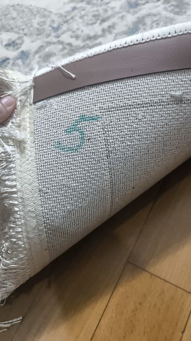 продам ковер большой 3х5