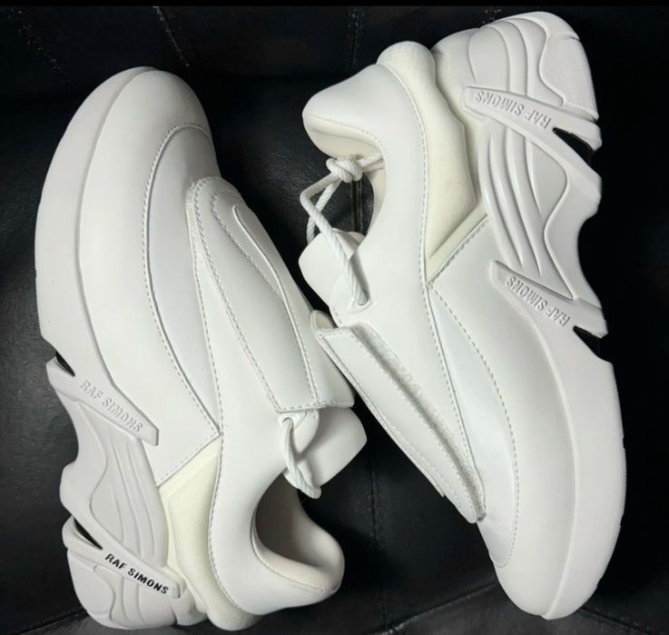 Balenciaga track | Raf simons