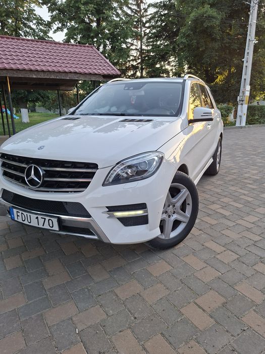MERCEDES-BENZ CLA 2014 — imagine 2