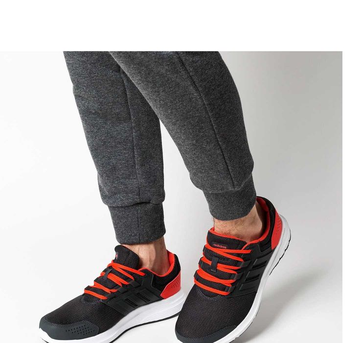 Adidas - нови оригинални маратонки №46