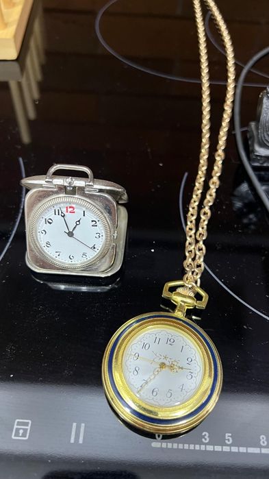 Часы и магнитики