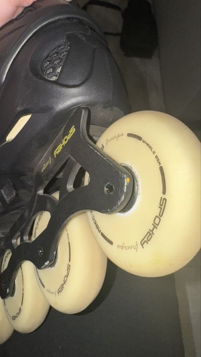 Vand role Spokey Freespo