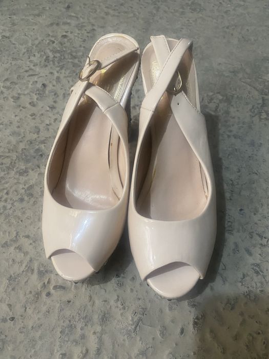 Туфли каблучный 36