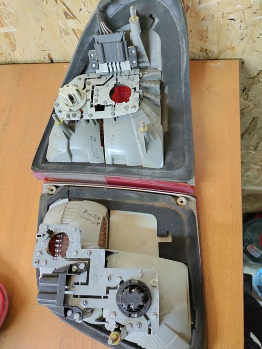 Фонари на Мерседес 210 универсал