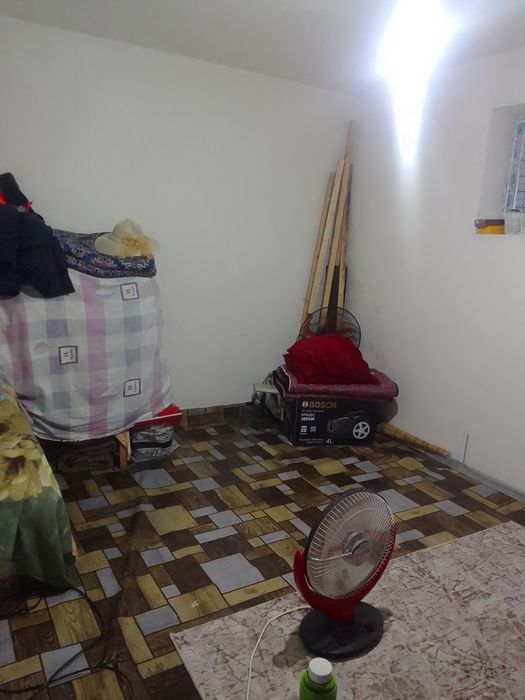 Srochno uy sotiladi KELISHTIRIP beriladi