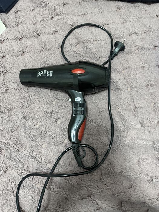 Продаю Фен Braun