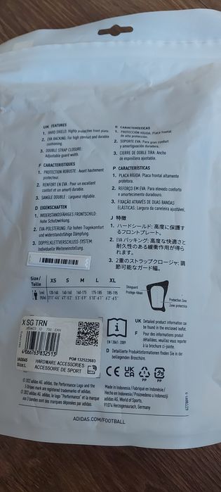 Футболни наколенки