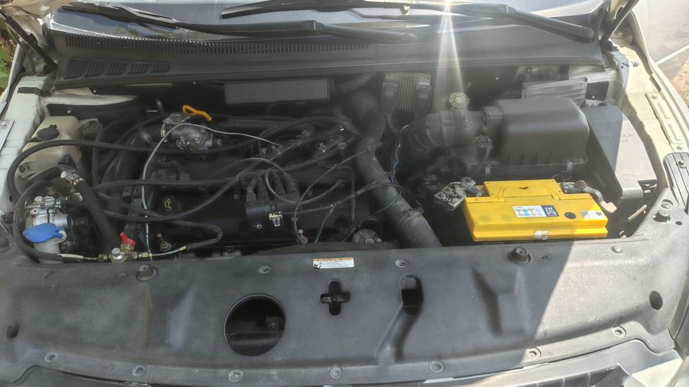 Kia carnaval avtomat