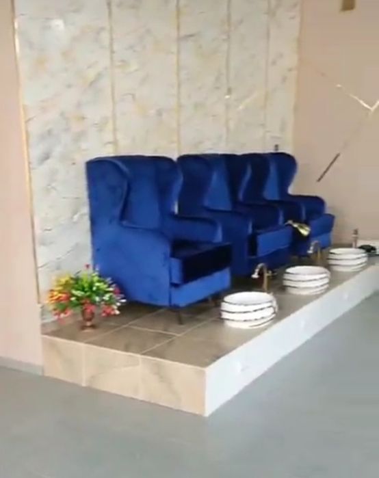 Кресло для педикюра с ванной