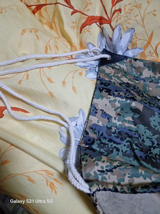 Раница от хидрофобиран плат