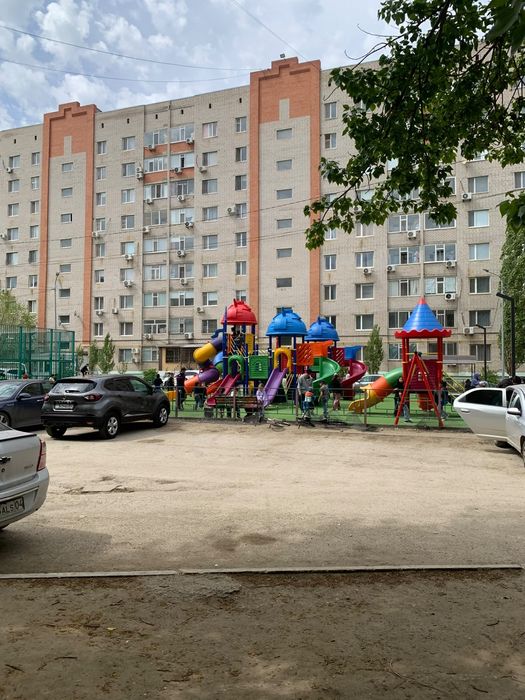 Продам 2 х ком. квартиру