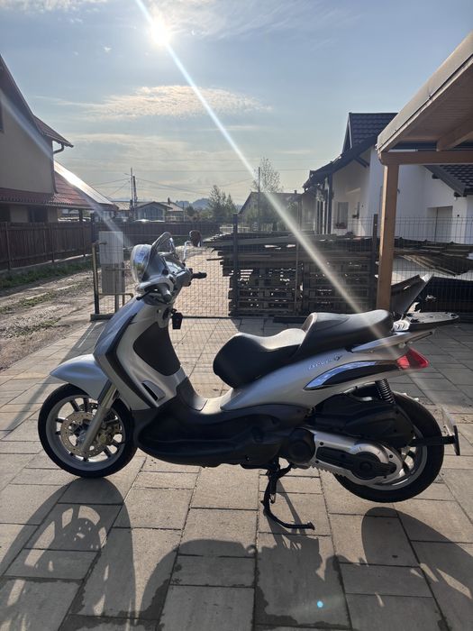 Piaggio Beverly 500