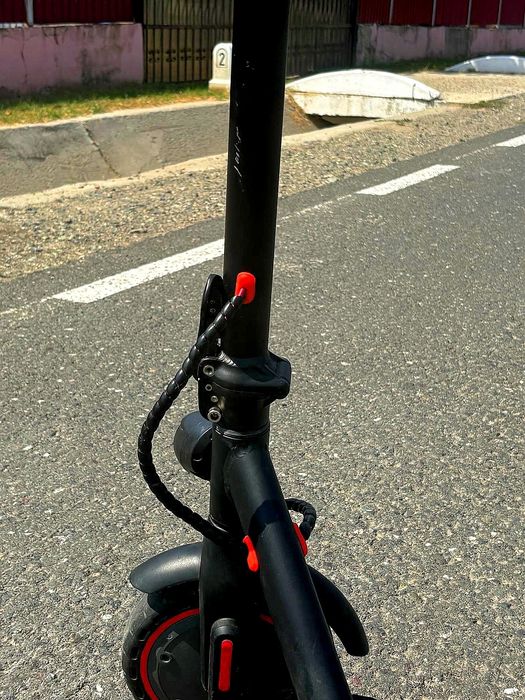 Trotinetă electrică Iscooter i9Pro