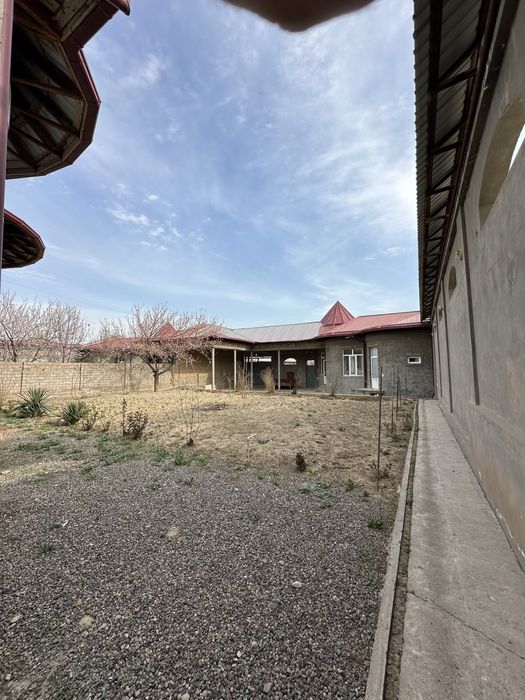 Сотилади уй тошкент кора сув 8х