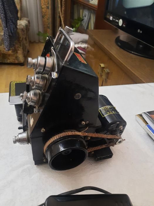 Продам оверлог заводской Китай