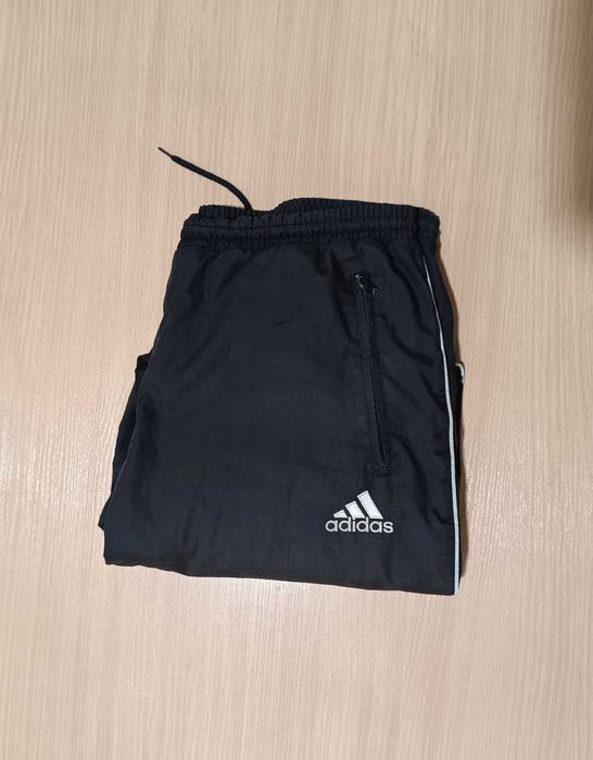 Adidas-Много Запазено