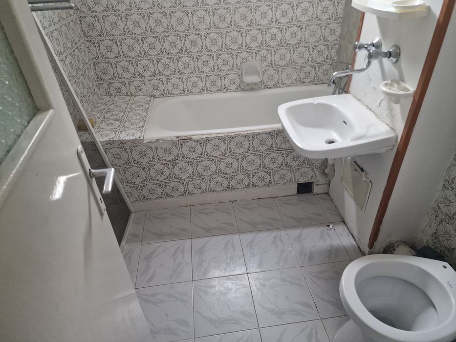 Ap 1 camera, centru,decomandat,40mp,centrala termopane