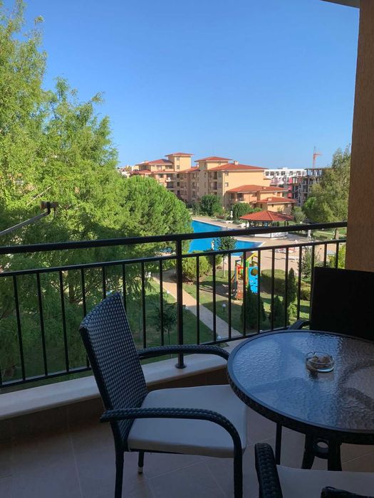 Дава се под наем Двустаен апартамент в Бургас, Изгрев - 62 кв.м за 350 € - Снимка #1