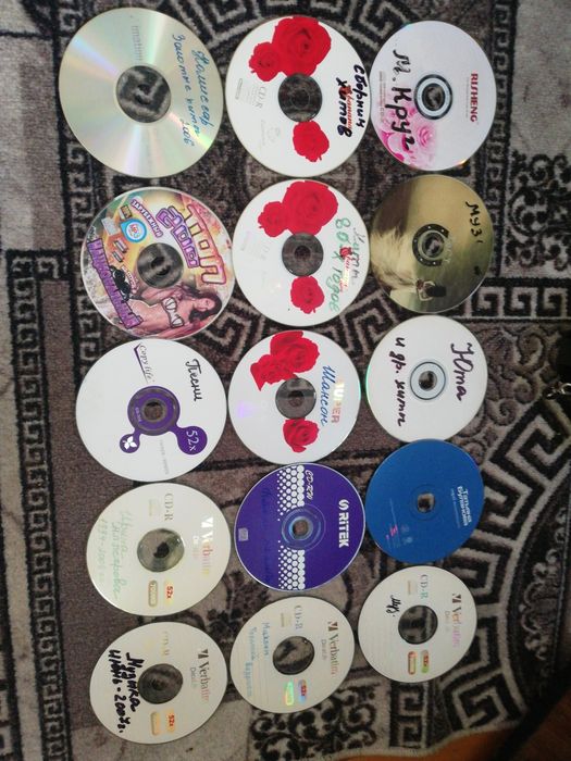 Продам диски DVD с песнями