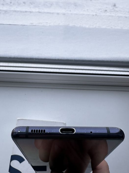 Продам samsung s20 fe