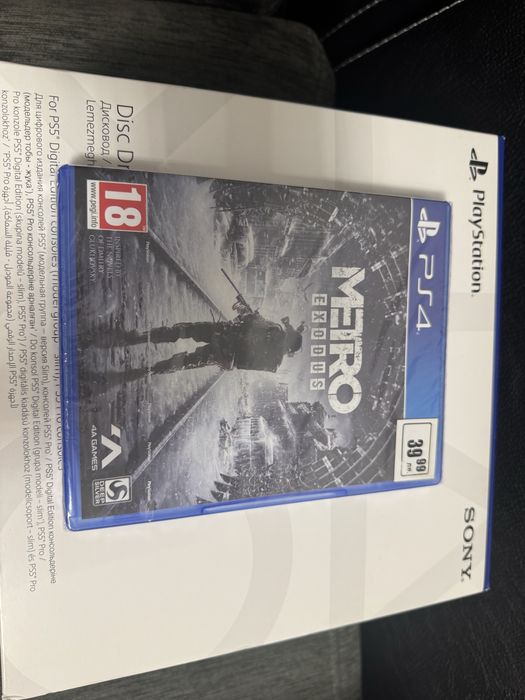 ЗАПЕЧАТАНА Metro: Exodus (PS4)