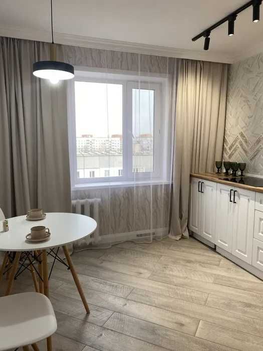 Сдаю однушку в центре