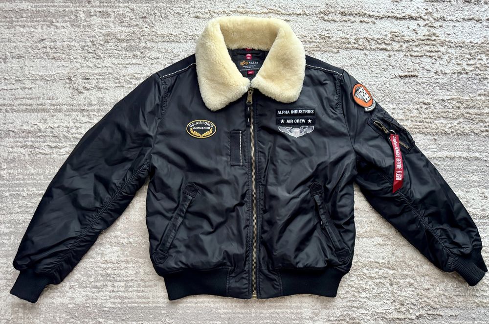 Geaca neagra Aviator Alpha Industries XXL (2XL)