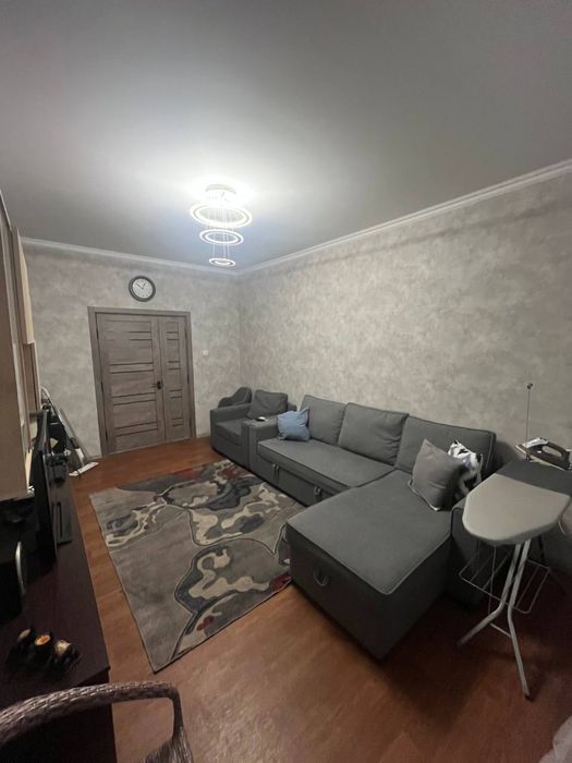 продаётся 3 комнатная квартира авиагородок