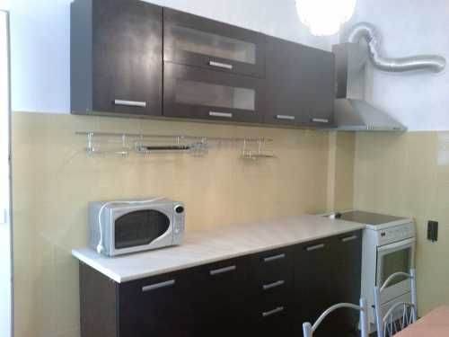 Дава се под наем Тристаен апартамент в София, Център - 109 кв.м за 325 € - Снимка #2