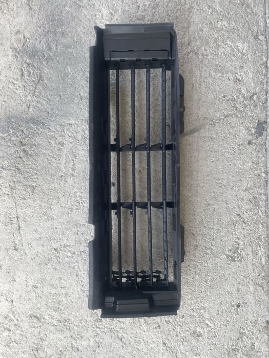 Voleti grila activa Renault Clio 4 captur 2012 2019 logan 3 duster 3