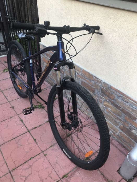 Bicicleta 29 cu frane hidraulice