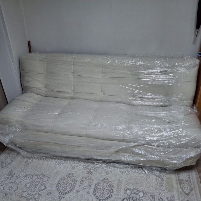 Продается новый диван