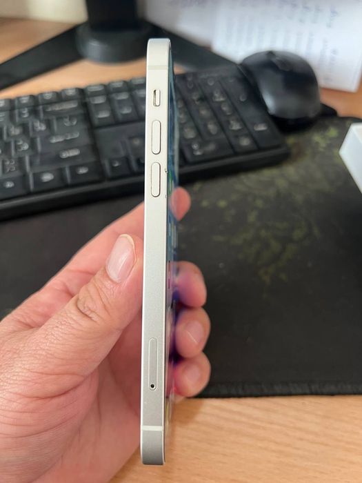 iPhone 12 White 64GB