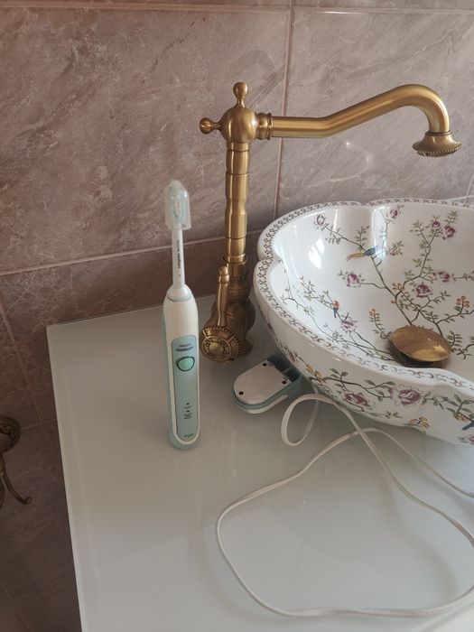 Ултразвукова четка Sonic Care