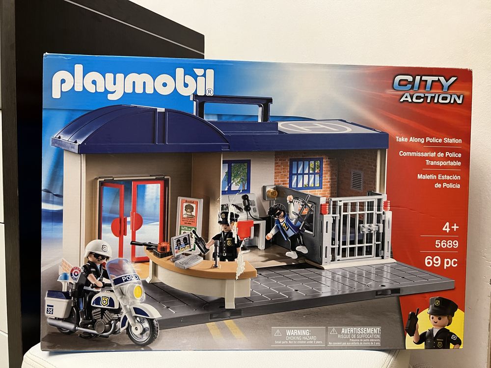 Playmobil City Action 5689 Commissariat de Police Transportable