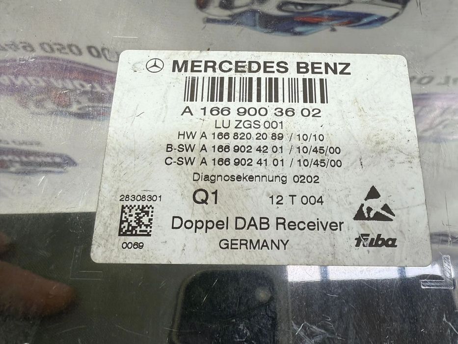 AMPLIFICATOR RADIO (2. BUC) MERCEDES BENZ C250 C204 W204 CDI 2.2 DIESEL 2012 2008-2014 MERCEDES BENZ C220 C204 W204 CDI C-CLASS COUPE 2.2 DIESEL 2013 2008-2014 COD OEM A1669003407 A1669003602