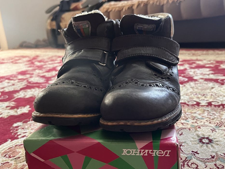 Зимние ботинки в нормальном состояний